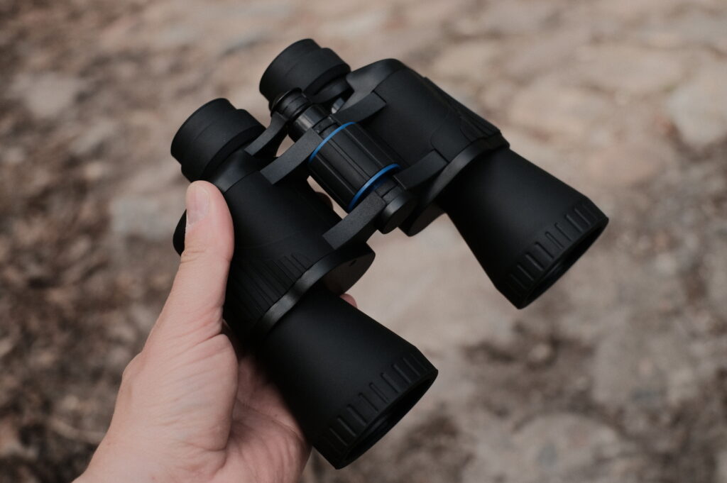 Delta Optical Voyager II 10×50 WA